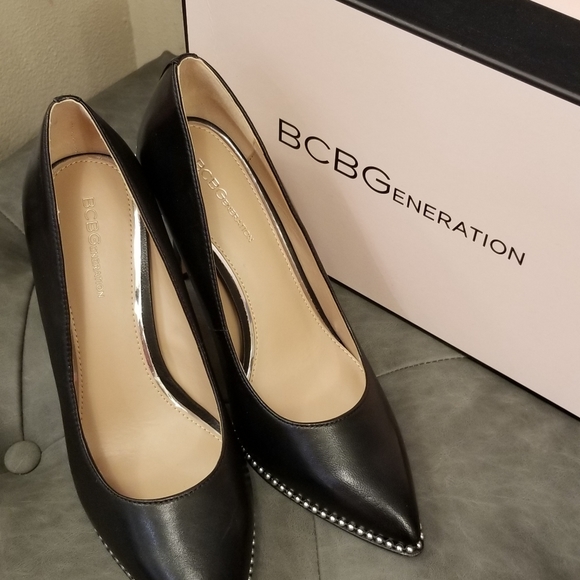 BCBGENERATION SHOES - Picture 3 of 9